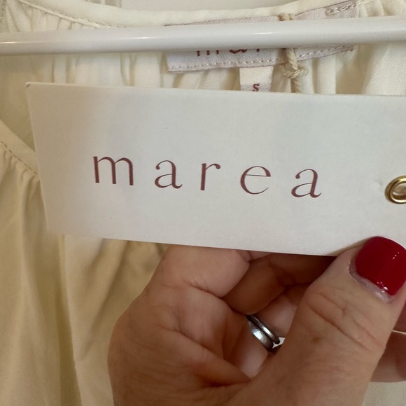 Cream Button-Up Blouse - Picture 3 of 4